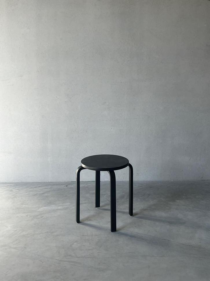 Vintage ikea frosta kruk, Huis en Inrichting, Krukjes, Zo goed als nieuw, Hout, Ophalen