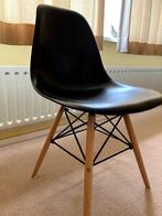 3 moderne zwarte eetkamer stoelen, Drie, Zwart, Zo goed als nieuw, Ophalen
