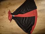 Dracula cape halloween 98 104, Kinderen en Baby's, Carnavalskleding en Verkleedspullen, Ophalen of Verzenden, Zo goed als nieuw