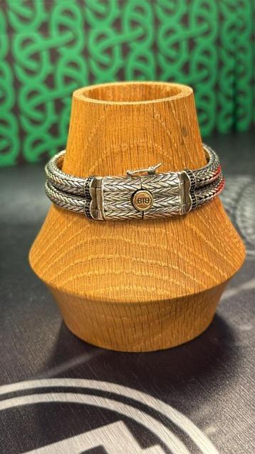 BUDDHA TO BUDDHA ARMBAND TYPE 840 E ELLEN DOUBLE XS € 419,95 beschikbaar voor biedingen