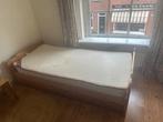Eenpersoons houten bed met lades, Ophalen, Gebruikt, 90 cm, Eenpersoons