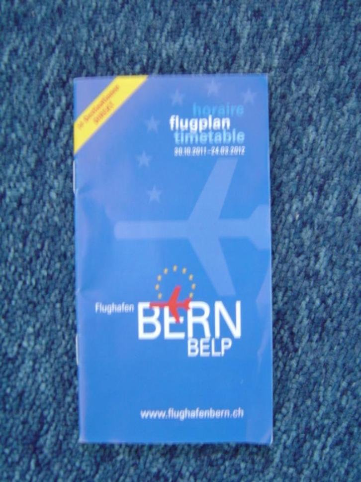 Timetable en/of dienstregeling Bern Belp airport winter 2011, Verzamelen, Luchtvaart en Vliegtuigspotten, Zo goed als nieuw, Boek of Tijdschrift