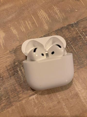 Apple Airpods 4 (zonder ANC) - origineel - zgan beschikbaar voor biedingen