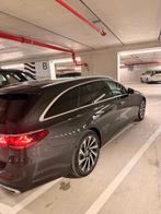 Mercedes-Benz E-Klasse E300 e T Avantgarde 2024 Grijs, Auto's, Mercedes-Benz, Automaat, 4 cilinders, USB, 167 km/l