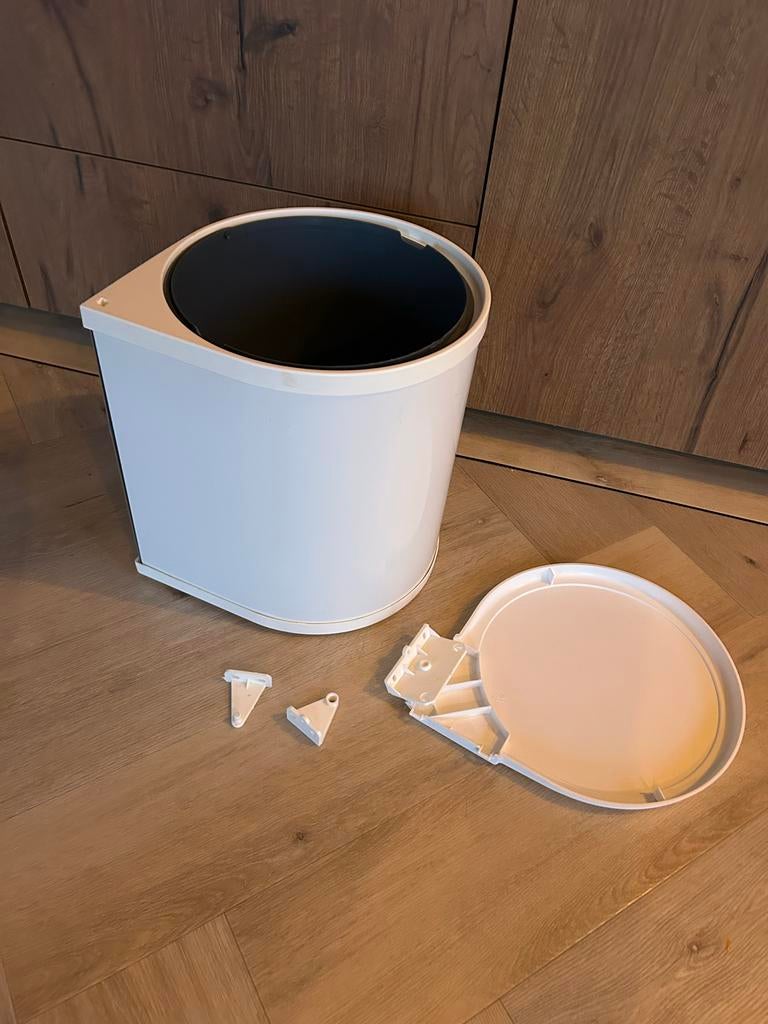 Witte inbouw Afvalemmer voor in keukenkastje, Ophalen, Kunststof, Gebruikt, Minder dan 10 liter