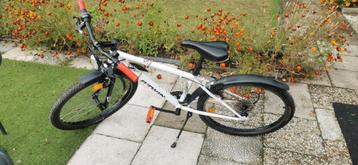 Jongens Fiets hij is Compleet goed - Goed Onderhouden beschikbaar voor biedingen
