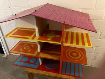 Vintage Poppenhuis. beschikbaar voor biedingen