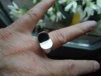 mooie echt zilveren ring apart model met 1 kant onix 925, Sieraden, Tassen en Uiterlijk, Ringen, Gebruikt, Ophalen of Verzenden