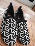 Mooie instappers maat 38 - La Strada, Ophalen of Verzenden, Instappers, Zwart, La Strada