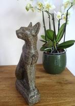 Sculptuur kattengodin Bastet, met cobra. Graniet: 1,618 kg, Antiek en Kunst, Verzenden