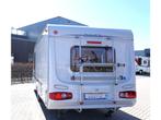 Swift Charisma 555 + voortent en luifel, zitgroep voorin, Overige typen, Rondzit, Schokbreker, Bedrijf