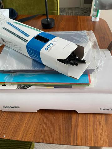 Binder beschikbaar voor biedingen