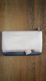 Roze toilettasje van lancome, Sieraden, Tassen en Uiterlijk, Toilettassen, Ophalen of Verzenden, Gebruikt, Roze, Dame