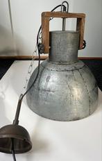 Stoere hanglamp met metaal en hout, Ophalen, Zo goed als nieuw, Metaal, Minder dan 50 cm