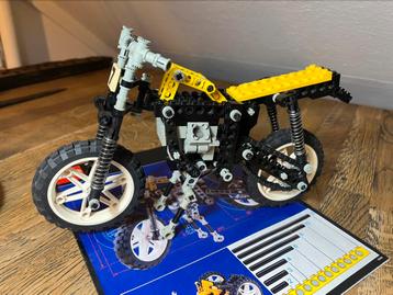 Lego 8838 crossmotor beschikbaar voor biedingen