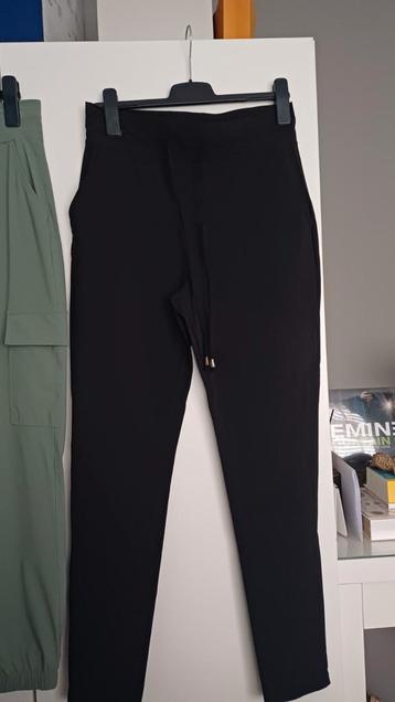 Slim fit broek Nicolette kluijver  beschikbaar voor biedingen