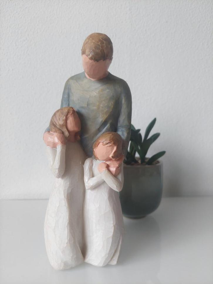 Willow Tree - My girls, Verzamelen, Beelden en Beeldjes, Zo goed als nieuw, Mens, Ophalen