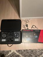 Pioneer DDJ-800 met flightcase en doos - recent onderhoud!, Muziek en Instrumenten, Dj-sets en Draaitafels, Ophalen of Verzenden