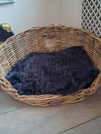 Gratis hondenmandje voor klein hondje of middenmaatje, Ophalen