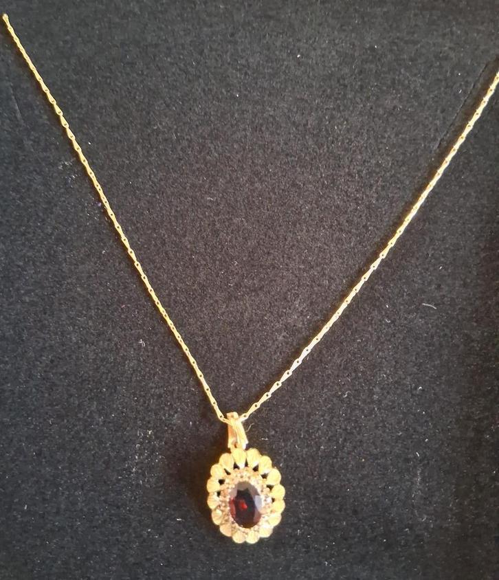 14 K Gouden Hanger met Granaat en zirkonia. ADV. no.6 Aa., Sieraden, Tassen en Uiterlijk, Antieke sieraden, Hanger, Goud, Verzenden