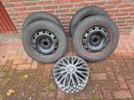 VW POLO bj. 2011 winterbandenset 185/60R15 Kumho, Auto-onderdelen, Ophalen, Gebruikt, 15 inch, Banden en Velgen