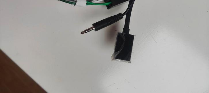 Parrot MKi9000 - Zonder Scherm, Mic, Telefoonknop, Auto diversen, Carkits, Ophalen of Verzenden