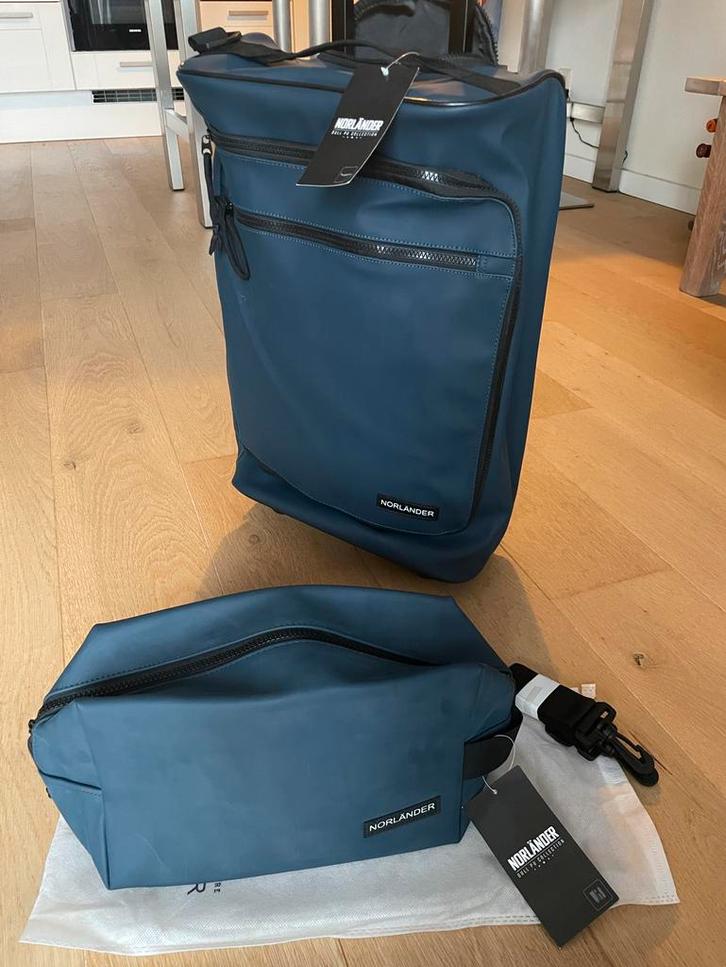 Norländer Lyon Trolley en toilettas PU nieuw, Sieraden, Tassen en Uiterlijk, Koffers, Zo goed als nieuw, Wieltjes, Ophalen of Verzenden