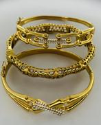Moderne armbanden, Staal, Nieuw, Goud, Met edelsteen