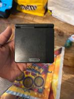 Nintendo Advance SP + Pokémon Sapphire & Lader, Spelcomputers en Games, Spelcomputers | Nintendo Game Boy, Ophalen of Verzenden