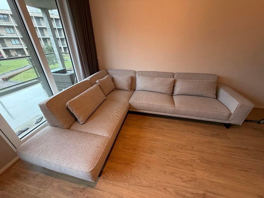 Bank Marlin in Flore White Grey (3 zits + hoekzit eiland XL), Huis en Inrichting, Banken | Complete zithoeken, Zo goed als nieuw