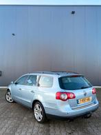 Volkswagen Passat 2.0 Variant Automaat full options!!, Auto's, 4 cilinders, 1984 cc, Blauw, 149 pk