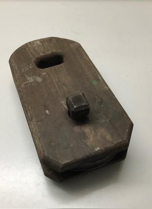 Vintage houten katrol met wiel en ophang oog, Antiek en Kunst, Antiek | Overige Antiek, Ophalen of Verzenden