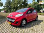 Peugeot 107 1.0-12V XR / nieuwe apk! tot 08-2026, Voorwielaandrijving, Stof, Gebruikt, 4 stoelen