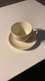 Wedgwood Edme kop en schotel, Antiek en Kunst, Verzenden