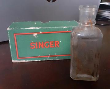 Vintage Singer Naaimachine Olie Flesje beschikbaar voor biedingen