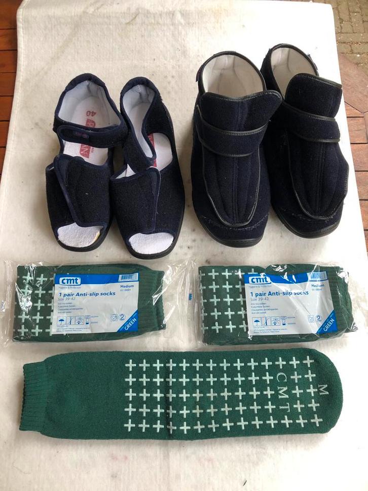 t.k.Pulman verbandschoenen hoog+laag 40 CMT antislip sok, Diversen, Verpleegmiddelen, Zo goed als nieuw, Ophalen