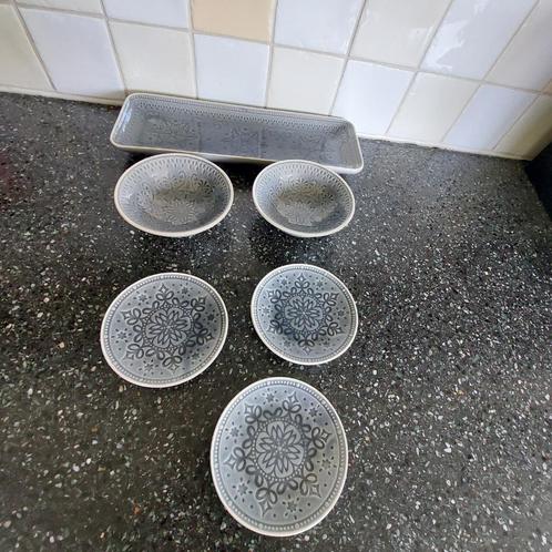 Albert Heijn cakeschaal (rechthoek) en ronde schalen, Huis en Inrichting, Keuken | Servies, Schaal of Schalen, Overige stijlen