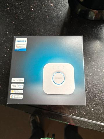 Philips Hue Bridge V 2 - Nieuw beschikbaar voor biedingen
