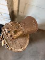 Thanos handschoen en masker, Carnaval, Overige maten, Ophalen of Verzenden, Zo goed als nieuw