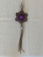 Vintage ketting hanger bloemvorm meer dan 30 jaar oud., Ophalen of Verzenden, Zo goed als nieuw, Overige materialen, Overige voorstellingen