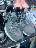 Nike Air Zoom Pegasus 34 Sneakers, Ophalen of Verzenden, Zo goed als nieuw, Grijs, Sneakers of Gympen