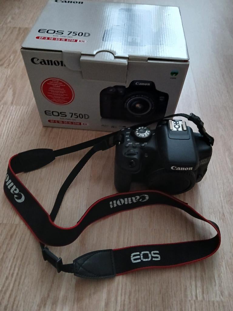 Canon 750d, Gebruikt, Spiegelreflex, Canon, Ophalen of Verzenden