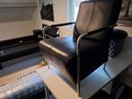 Zwarte lederen fauteuil met metalen frame, Ophalen, 75 tot 100 cm, Zo goed als nieuw, Metaal