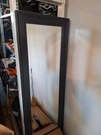 Grote rechthoekige spiegel met zwarte lijst, Huis en Inrichting, Woonaccessoires | Spiegels, Ophalen of Verzenden, Zo goed als nieuw