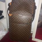 Louis Vuitton Pegase, Abbesses & Portemonnee, Wieltjes, Gebruikt, 50 tot 60 cm, Leer