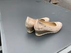 Wolky pumps met sleehak - Maat 40, Kleding | Dames, Schoenen, Ophalen of Verzenden, Zo goed als nieuw, Beige, Pumps