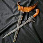 Kris Jalak Tilam Sari Pamor Pedaringan Kebak Ladrang KNM71, Verzenden