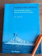 Pugno pro patria  Koninklijke Marine tijdens de Koude Oorlog, Ophalen of Verzenden, Tweede Wereldoorlog, Zo goed als nieuw, Overige onderwerpen