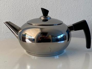 Amboss Austria. Design Theepot RVS. Nieuwstaat! beschikbaar voor biedingen