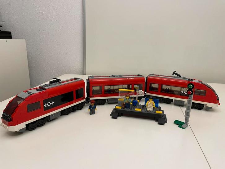 Lego City trein 7938 en treinstation 7937 + extra rails, Kinderen en Baby's, Speelgoed | Duplo en Lego, Zo goed als nieuw, Ophalen of Verzenden